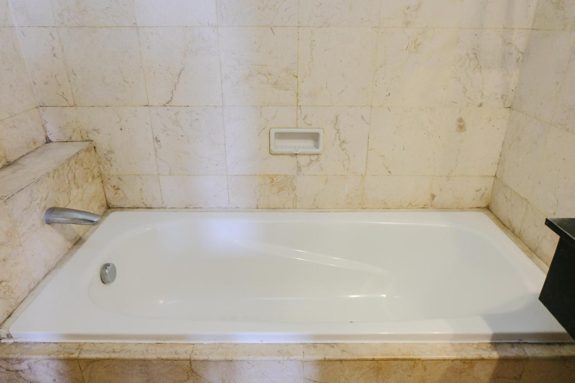 Apartemen Homey And Spacious 3br At Braga Walk By Travelio Bandung